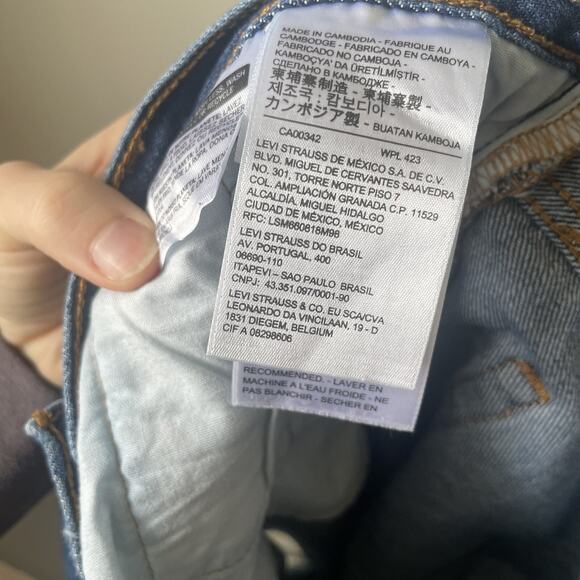 Levi’s 501 Womens Distressed‎ Denim Jeans Size 29W 26L Button Down Fly Straight - Picture 12 of 14